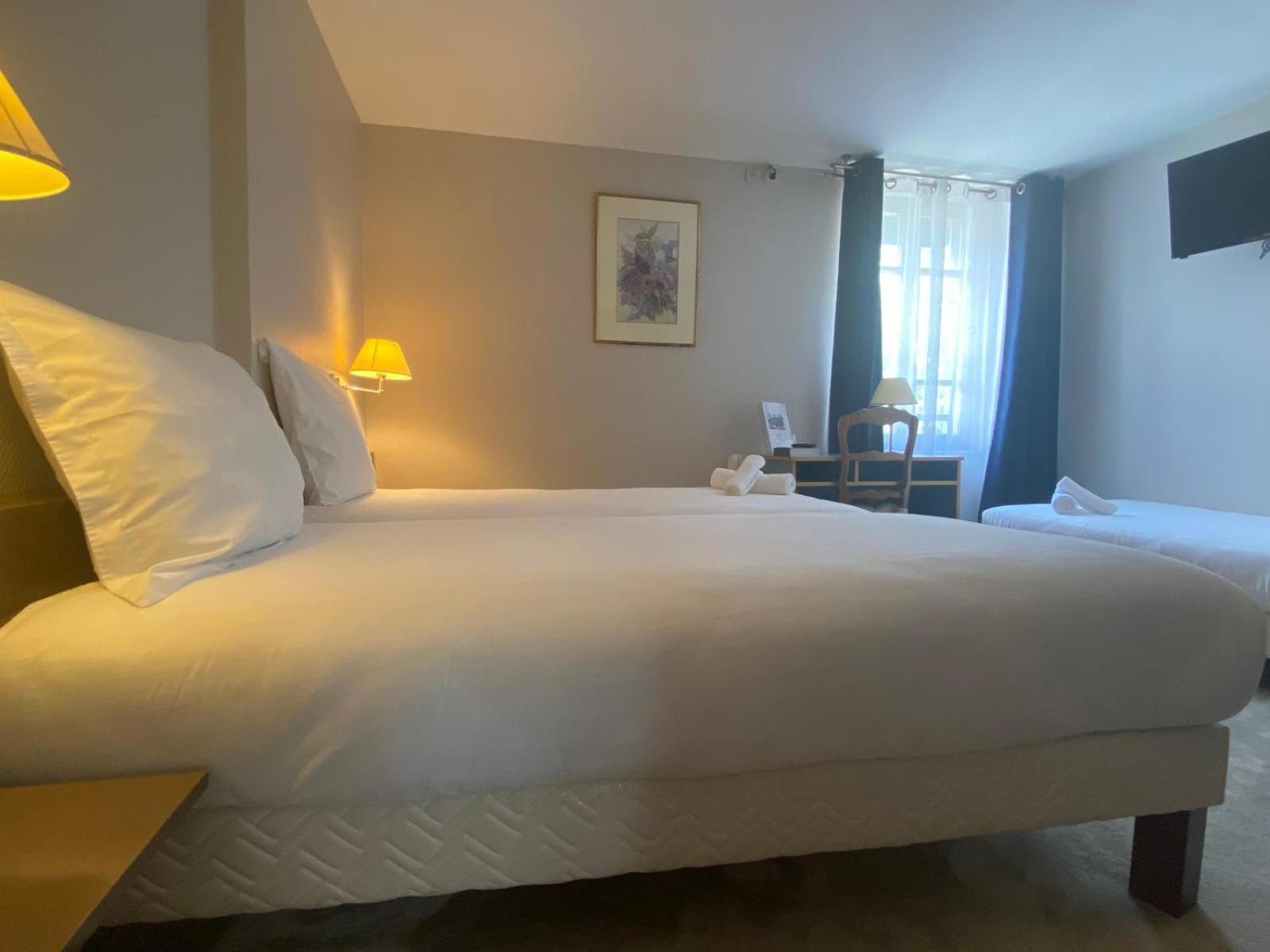 Hotel Paris Vesinet- Logis Hotel Restaurant Le Vésinet Extérieur photo