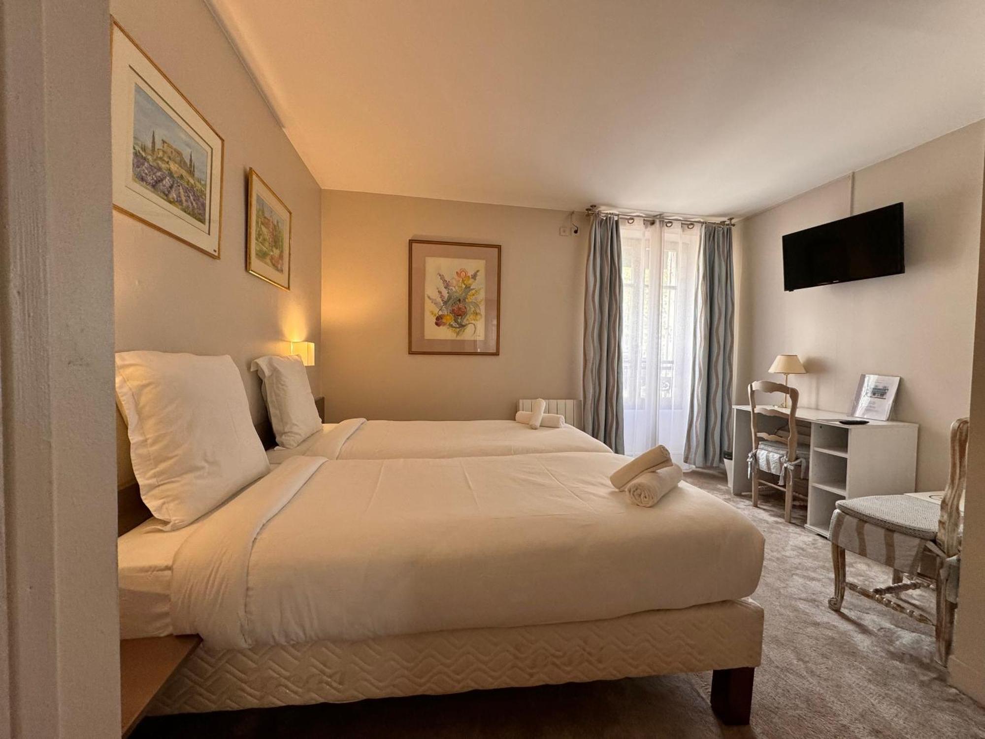Hotel Paris Vesinet- Logis Hotel Restaurant Le Vésinet Extérieur photo